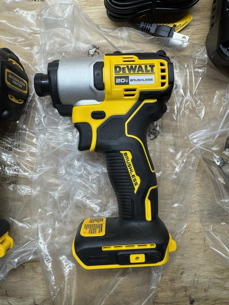 DEWALT 20V MAX 2-Tool Brushless Power Tool Combo Kit with Soft Case