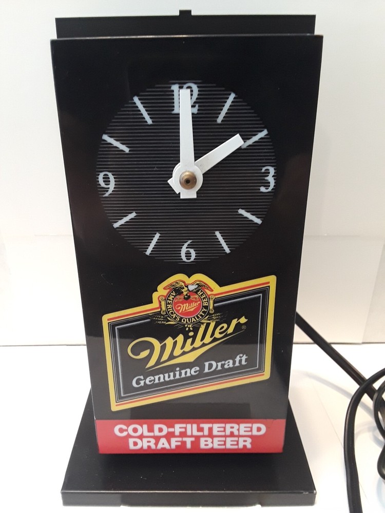 Miller Genuine Draft Table Lighted Clock Man Cave or Bar