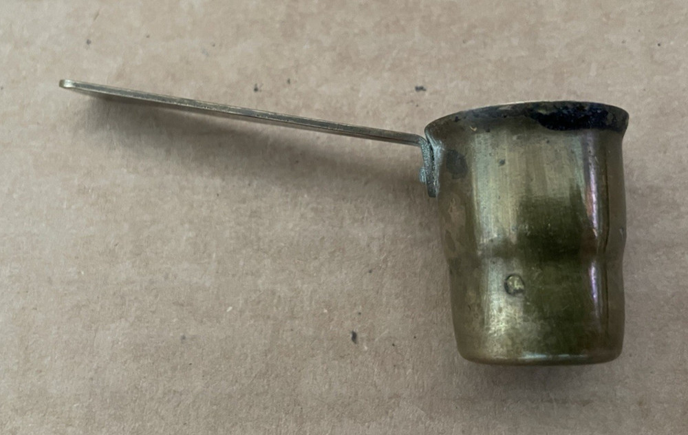 Vintage BRASS / METAL Handled Scoop