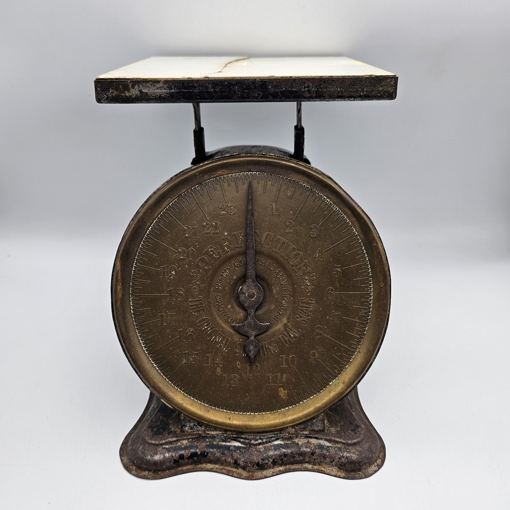 Antique Perfection Slanting Dial Scale 24 Lbs