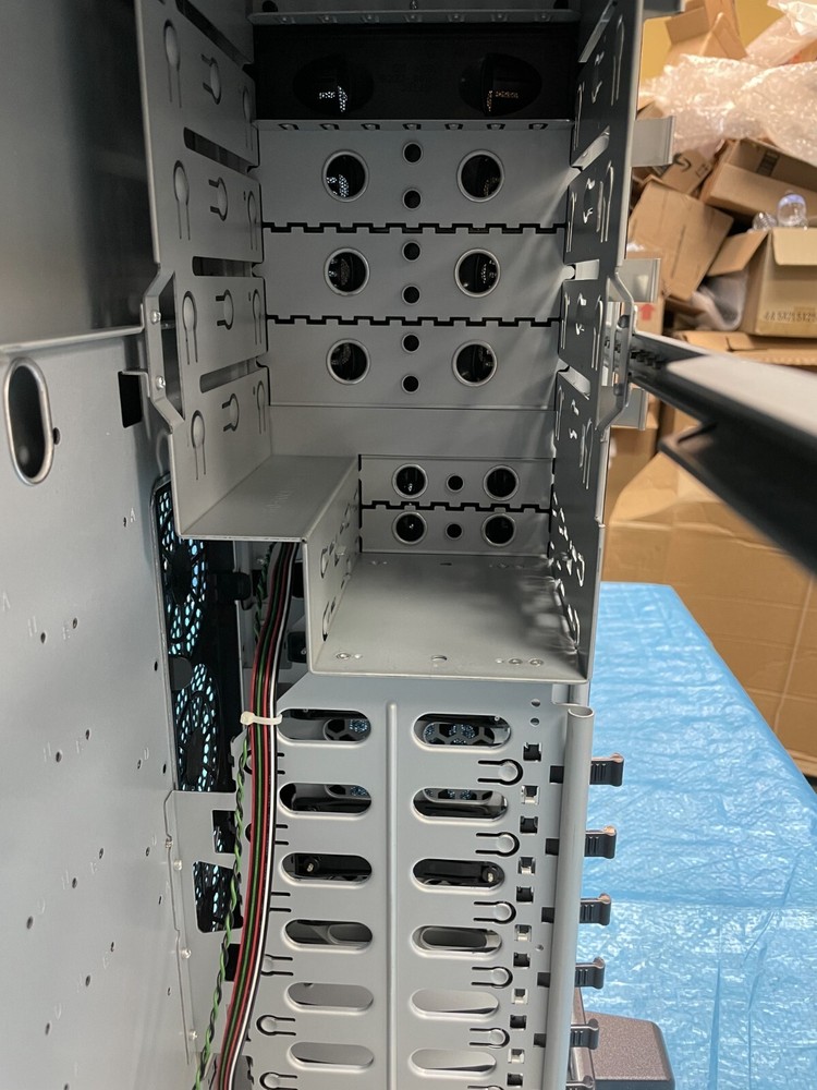 Systemax Chieftec Full Tower Computer Case CX-01B-B-B-U