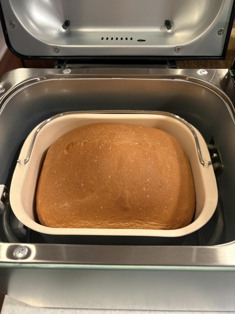 15H Delay Timer, 60Min Keep Warm, 2LB Capacity Bread Machine