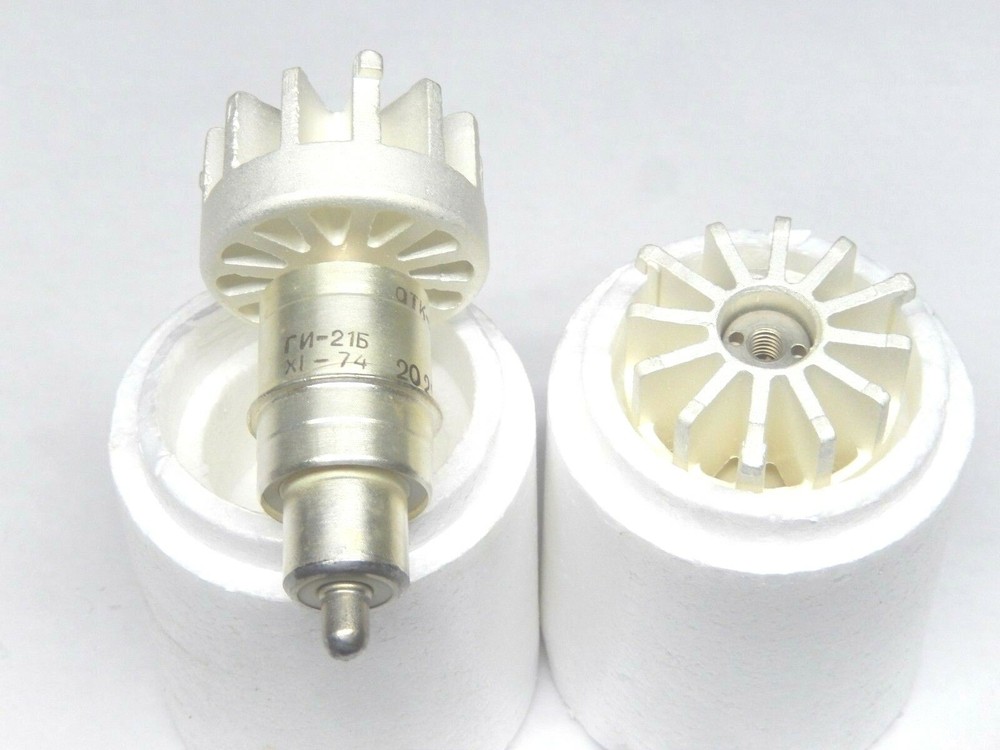 GI-21B/ GI21B HF GENERATOR TRIODE TUBE NOS in BOX /OTK/RHOMBUS / QTY-20