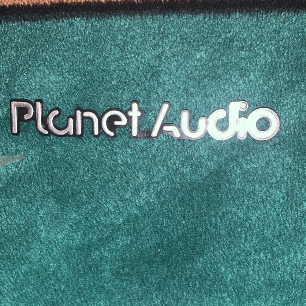 Planet Audio