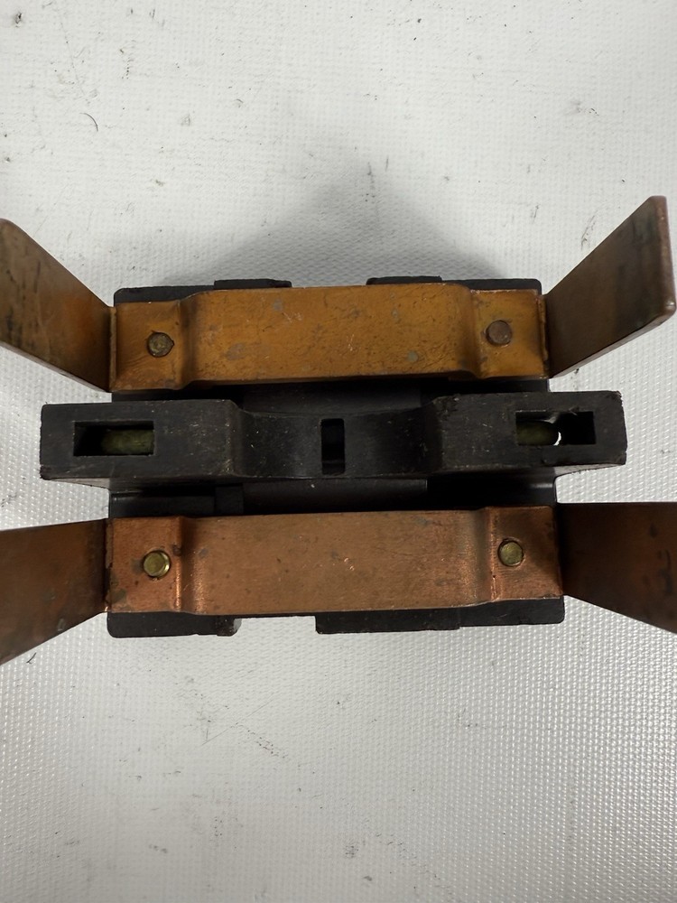 60 AMP RANGE SWITCH FUSE PANEL PULL OUT Non Fused, 240V, 60A, Main Switch