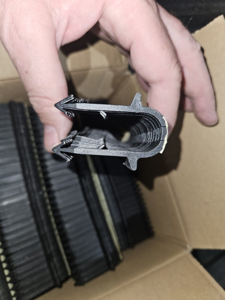 Infloor Plastic Staples