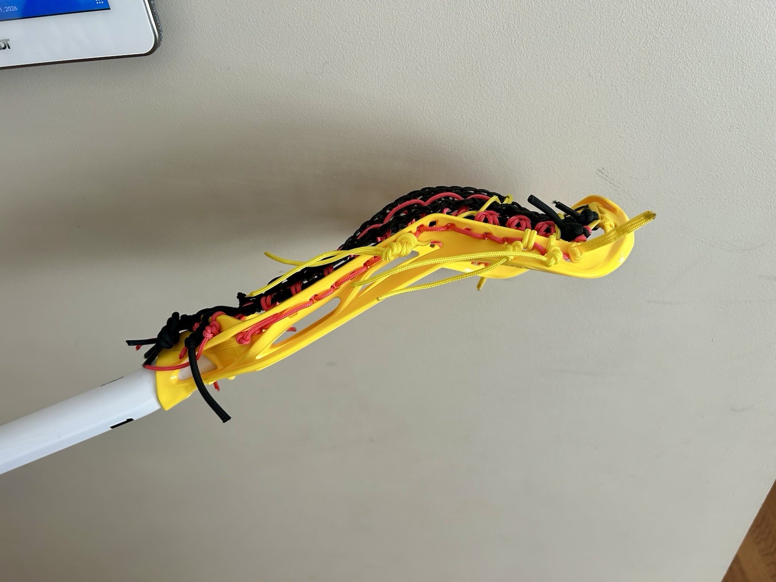 Womens Lacrosse Stick STX Pro Head W/ Valkyrie Armor Mesh Fortress 700 Shaft New