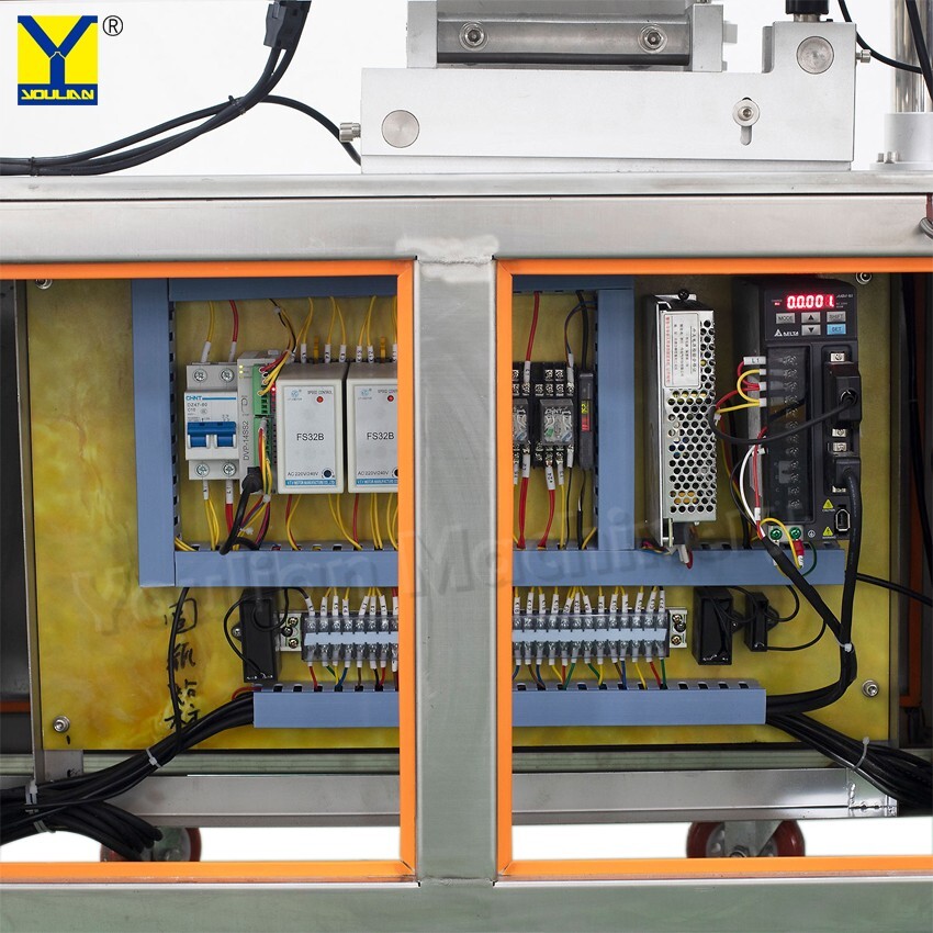 Fully automatic label machine for round bottles Wine Juice Bottle Labeling Machi