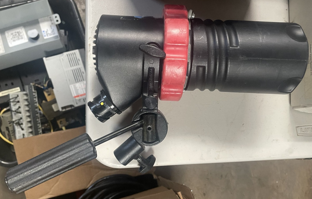 Speedotron 202VF Studio Flash Head 2400Ws Max 7-Pin Mount