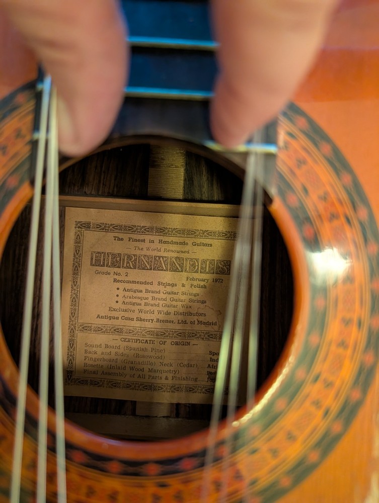 Hernandis Grade 2 Classical Guitar