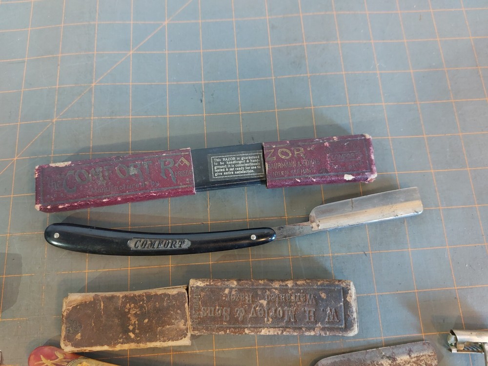 Vintage straight razors lot