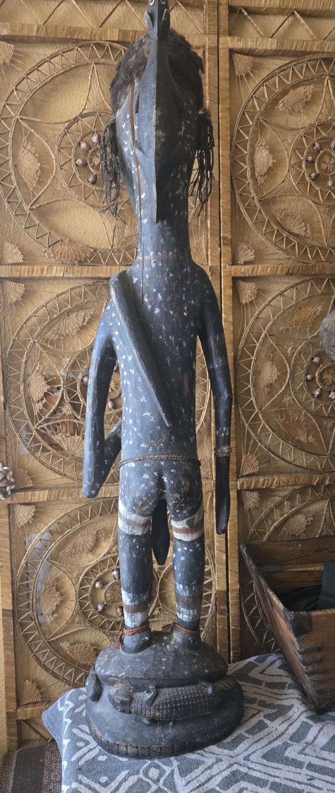 XL Papua New Guinea Ancestor Figure 46" Wood, Shell, Hair, Fiber, Animal Motifs