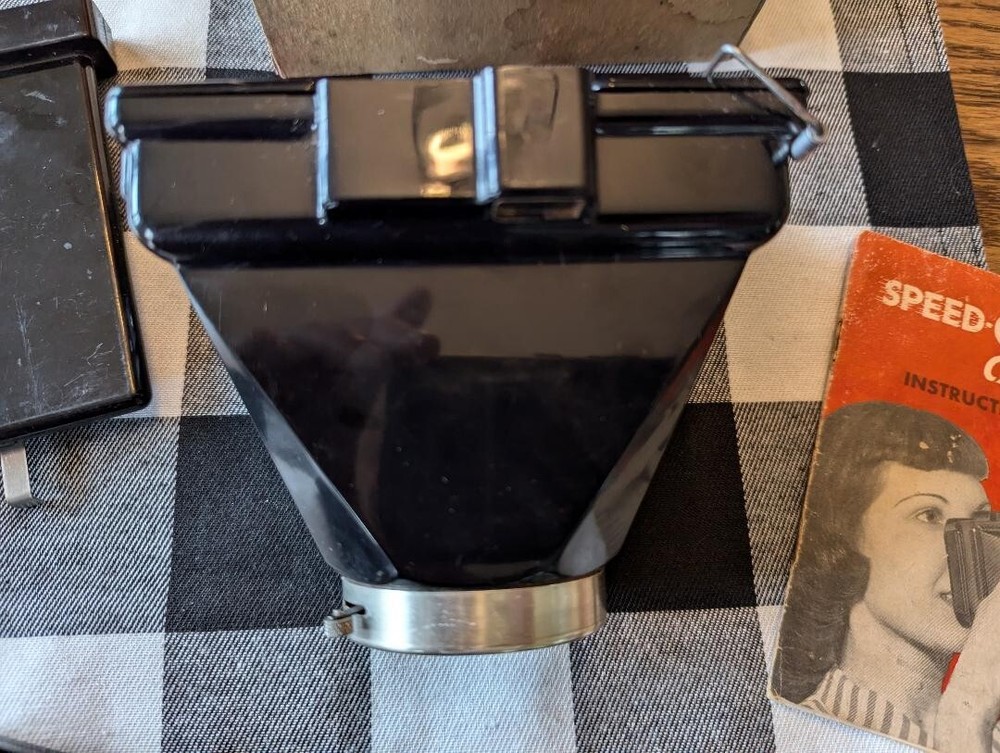 Speed O Matic Camera, Developing Tank and instructions