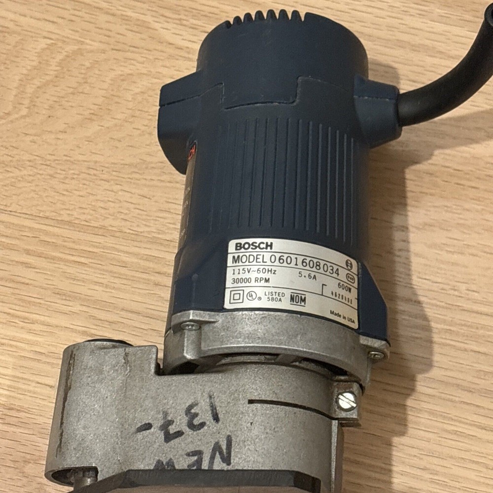 Bosch Offset Laminate Trimmer Model #1609 Tested & Works