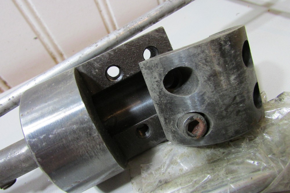 Tough Guy 3HH39 36'' Extensions With Pipe Brush