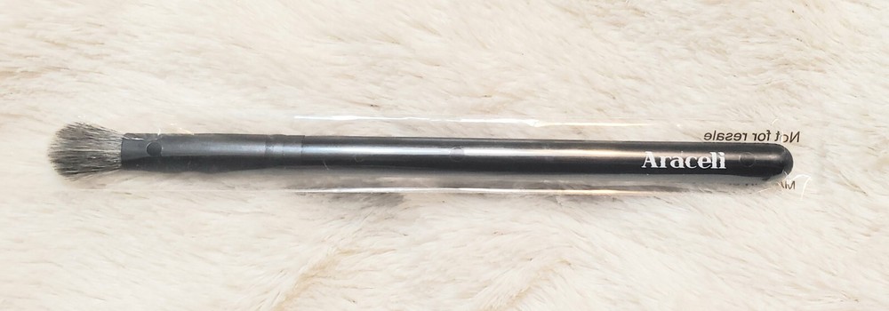 Araceli - Chiquita Blending Brush