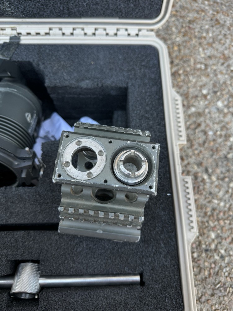 Surefire Hellfighter High Intensity Light - Combat Short Barrel Mount C