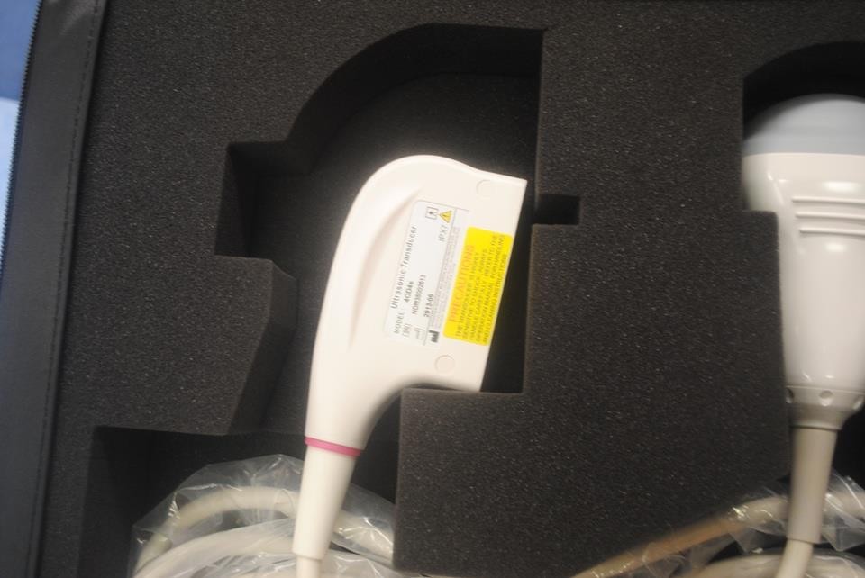 NEW MINDRAY 4CD4S CURVED ARRAY 3D/4D ULTRASONIC TRANSDUCER IN CARRY CASE