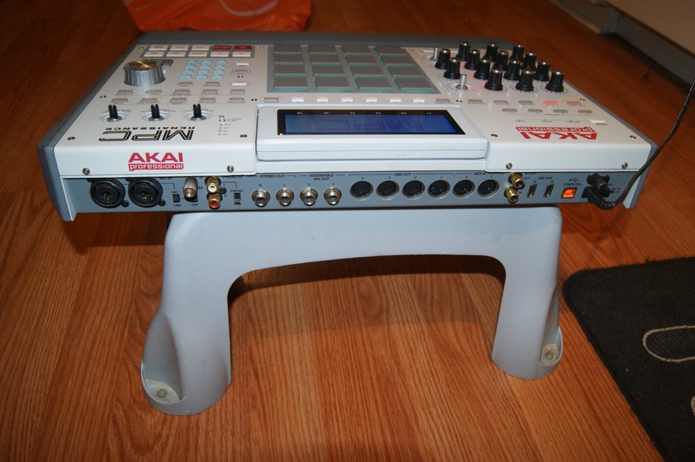 AKAI PROFESSIONAL RENAISSANCE MPC