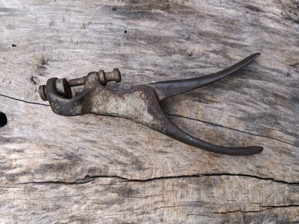 Vintage Saw Set Tool