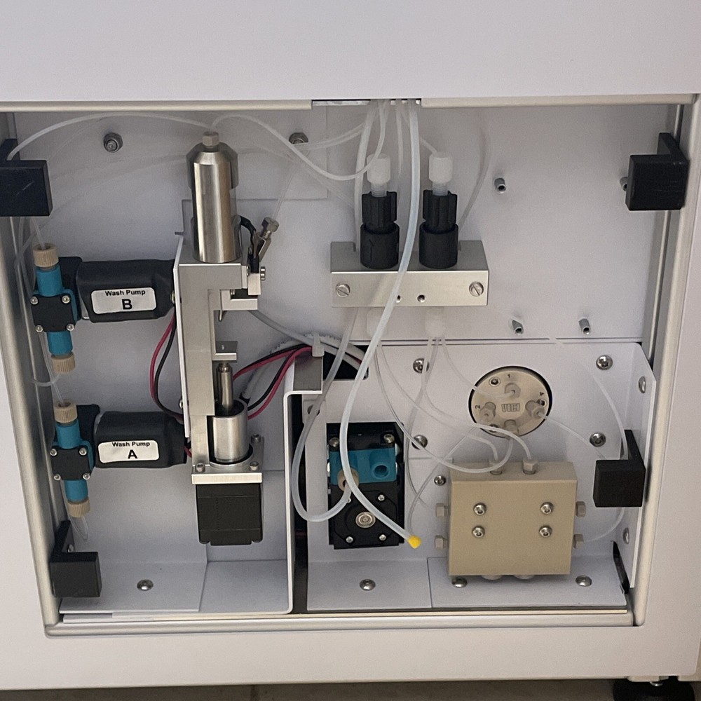 Autosampler HPLC ProLab Zirconium CUBE 6 2021