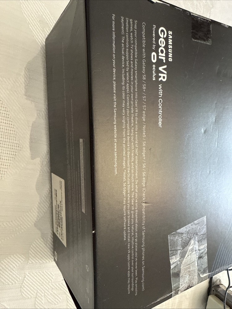Samsung Gear VR With Controller/Galaxy S8/S8+/S7……