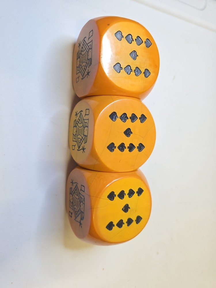 Bakelite Poker Dice 2" Jumbo • 3 Pieces
