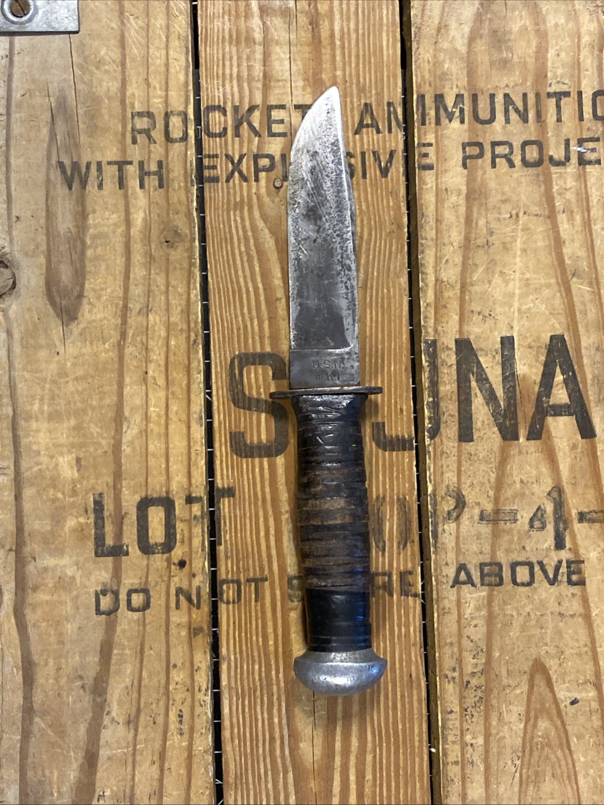 WW2 U.S.N. MK. 1 Robeson Shuredge No. 20 Fighting Knife NORD 4723 Scabbard Nice!