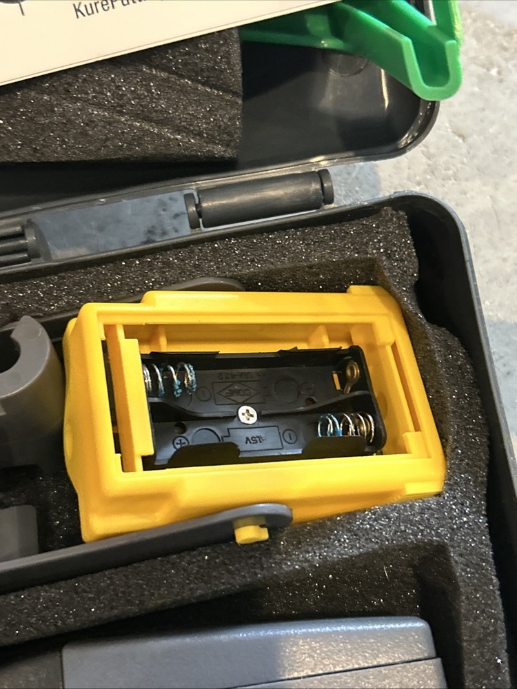 The KURE PUTTING SOLUTION TRAINING KIT