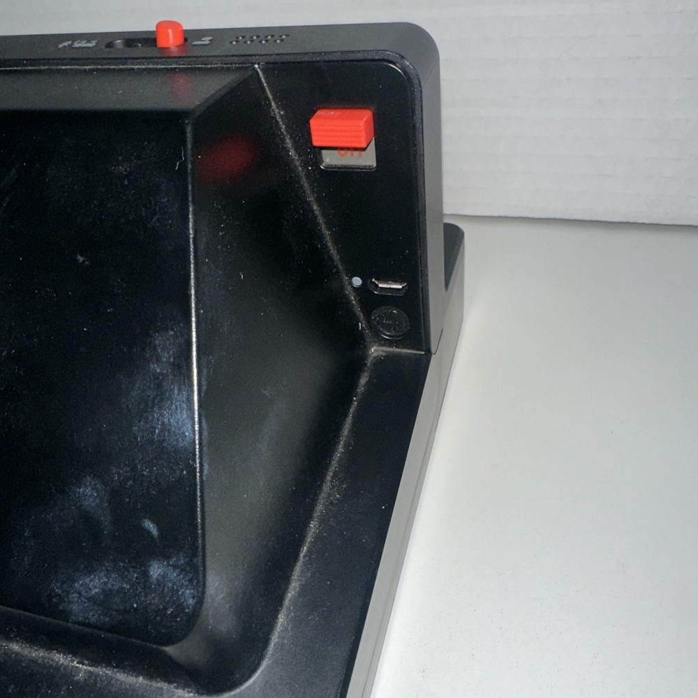 Polaroid I Type Camera One Step + (comes With Strap) —-f8