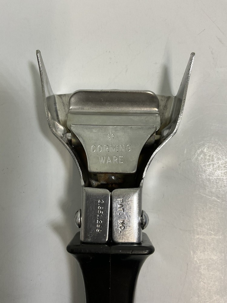 Vintage Corning Ware Twist Handle PreownedKitchenCom