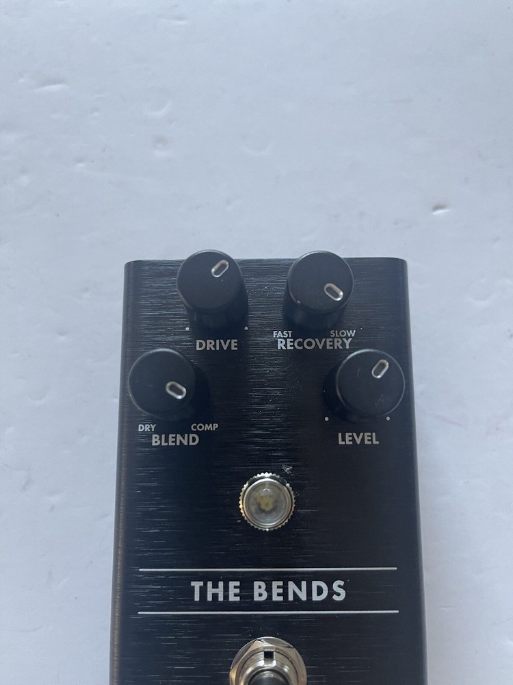 Fender The Bends Compressor Compression Guitar Effect Pedal + Original Box