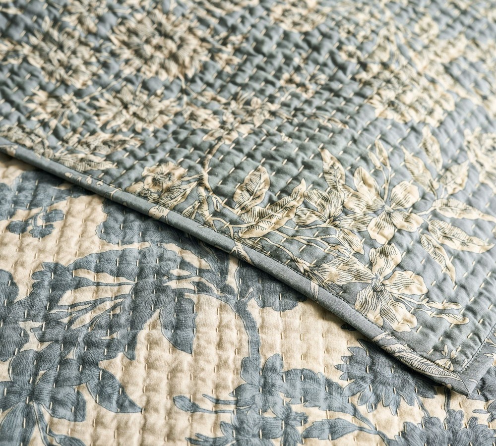 Pottery Barn Adele Reversible Quilt Full/Queen