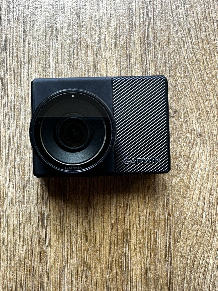 Garmin Dash Cam 55