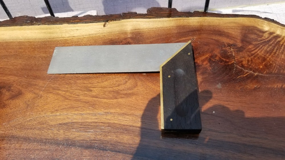 Stanley Rosewood Square (0110)