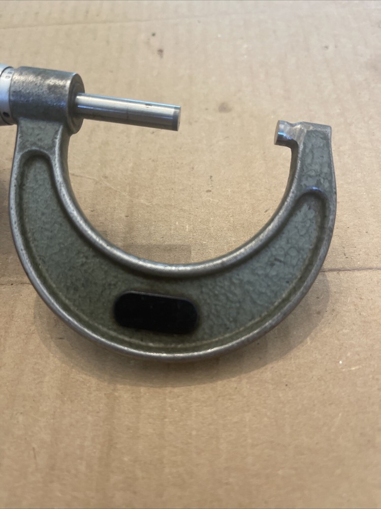 Mitutoyo 1-2" Outside Micrometer (103-136)