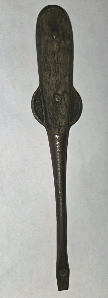 PERFECT HANDLE SIXTY SIX WINGED SCREWDRIVER # 4 IN GOOD USED CONDITION