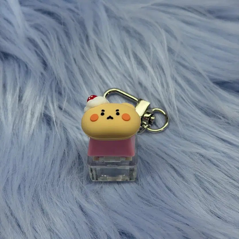 GomGomii Keycap, Broken Bear, Custom Keycap