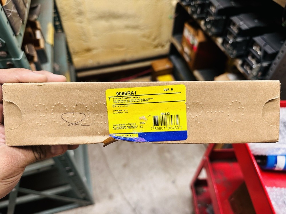 Square D 9066RA1 (New In Box) External Reset Mechanism
