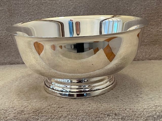 GORHAM SILVERPLATE FOOTED SERVING BOWL EP YC781 9" ROUND WITH INSERT