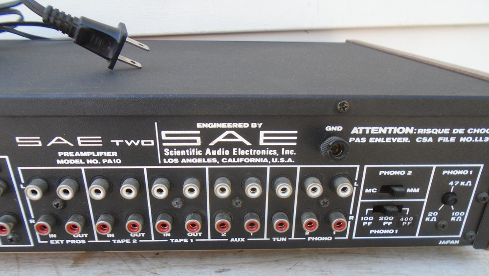 SAE TWO Preamplifier PRE Amp PA10 / READ