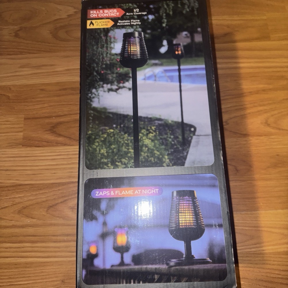 Insect Killer Torch, Solar Power Bug Zapper With Led Flame Effect New