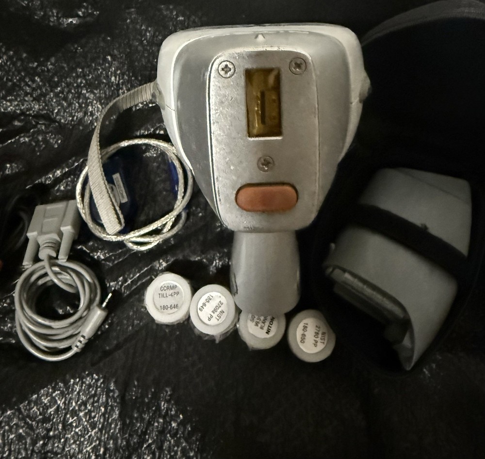 Thermo Scientific Niton XLp 300 Handheld XRF Analyzer Testing Kit