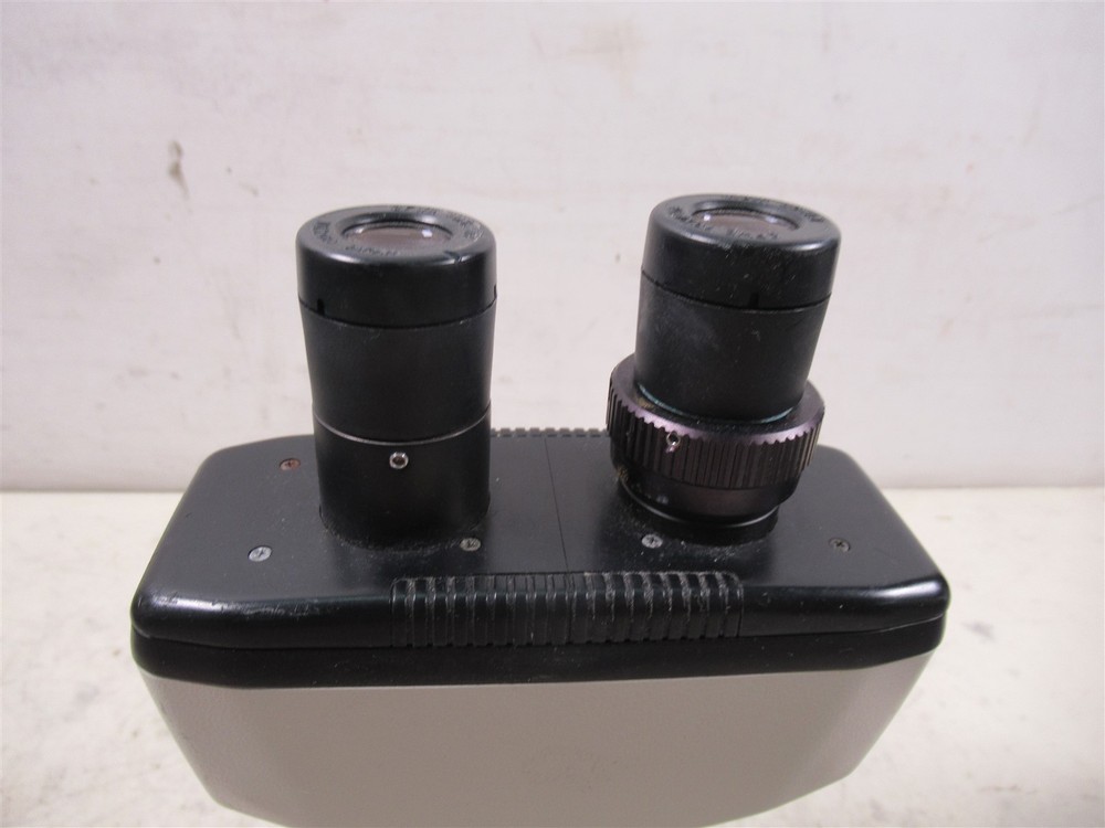 Nikon TMS Binocular Microscope Head with 2 Eyepieces 10X Inverted Microscope