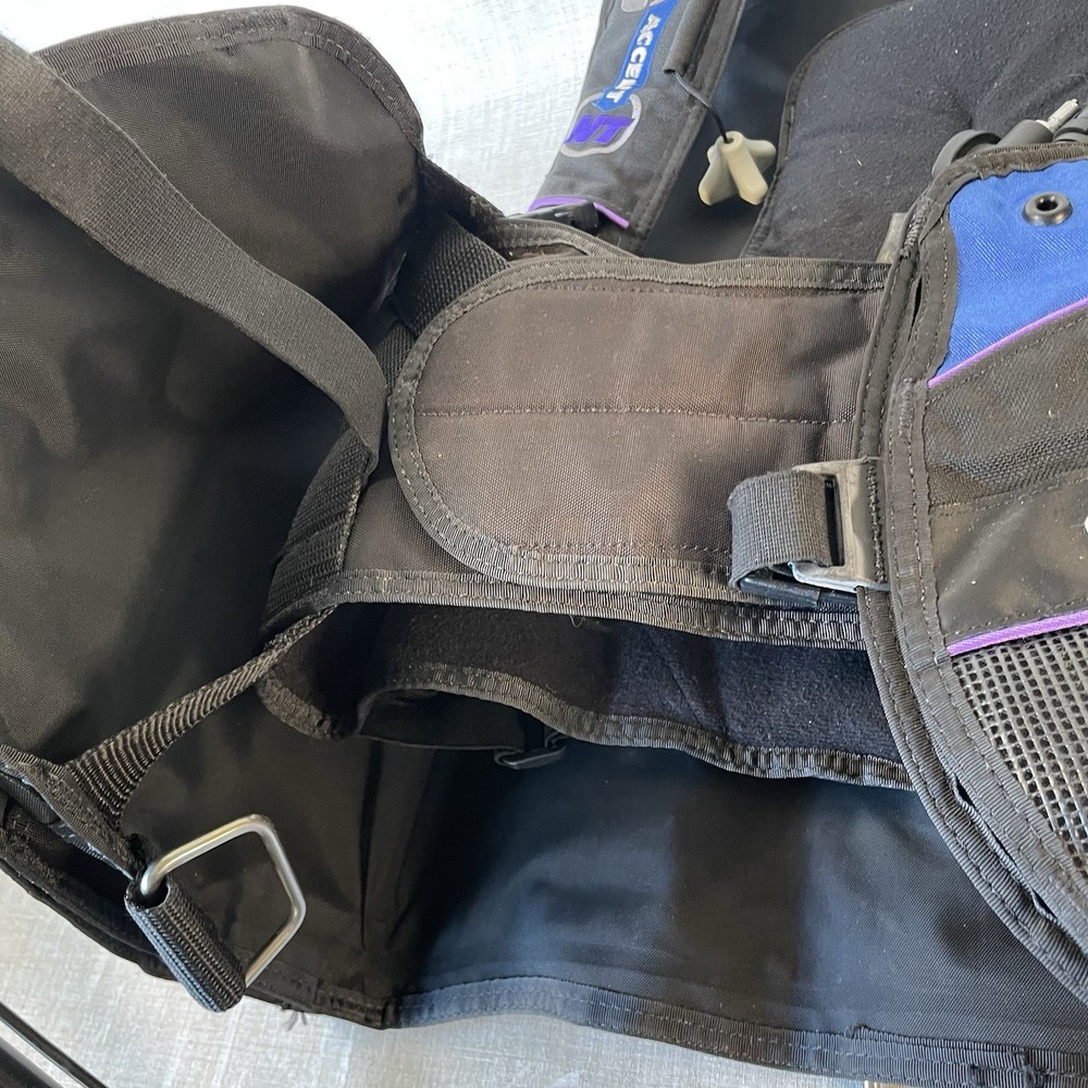 Scubapro Accent BCD Scuba Diving Vest Size Medium