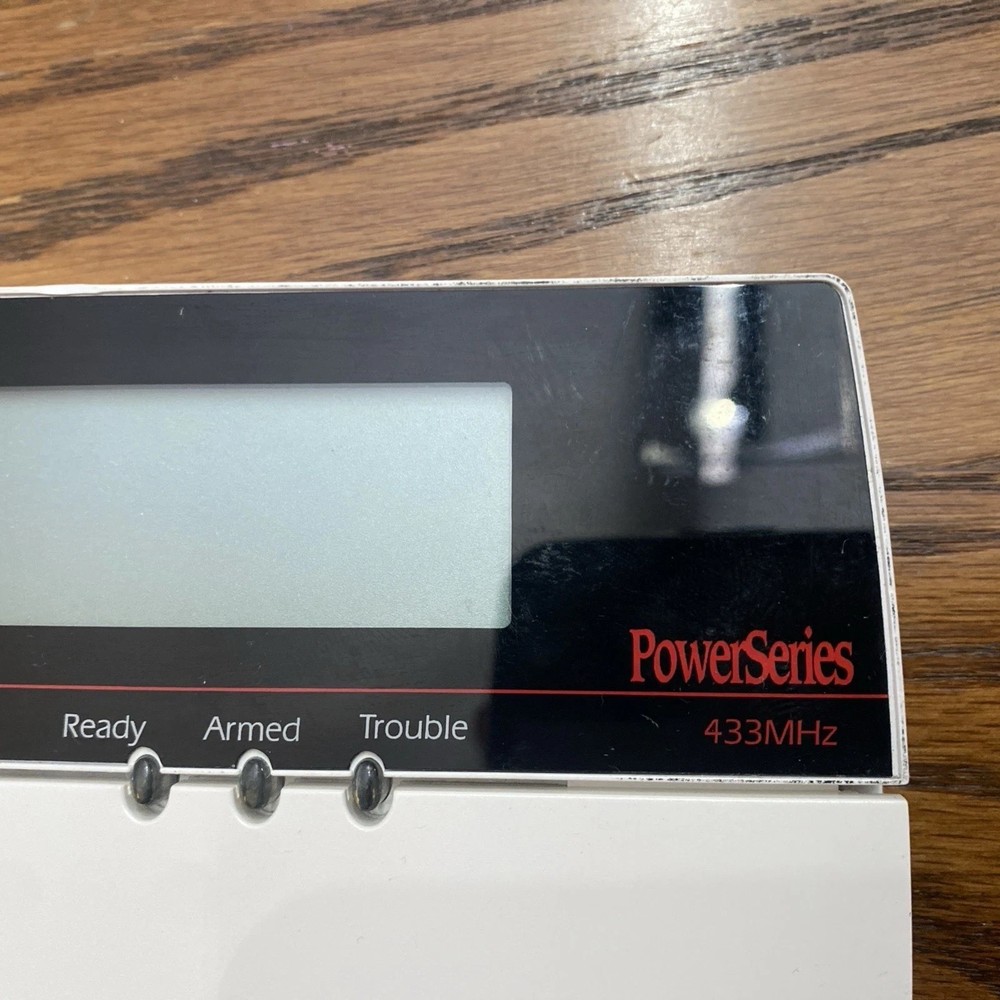 DSC RF5501-433 Keypad With Built In Wireless Receiver