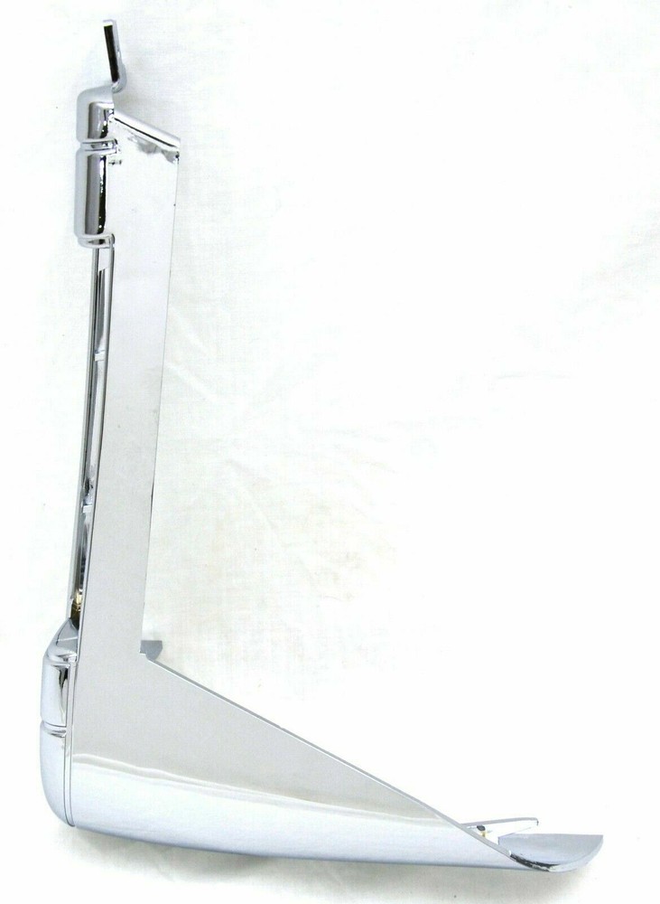Dash Insert Left Vertical for Freightliner Century 1997-12 Chrome Plastic #53984