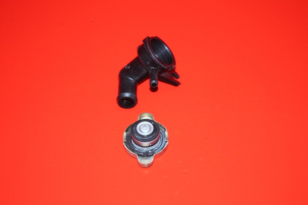 02 HONDA GOLDWING 1800 RADIATOR CAP