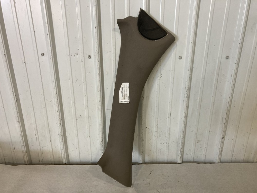 Freightliner CASCADIA PLASTIC Left/Driver A PILLER Trim/Panel