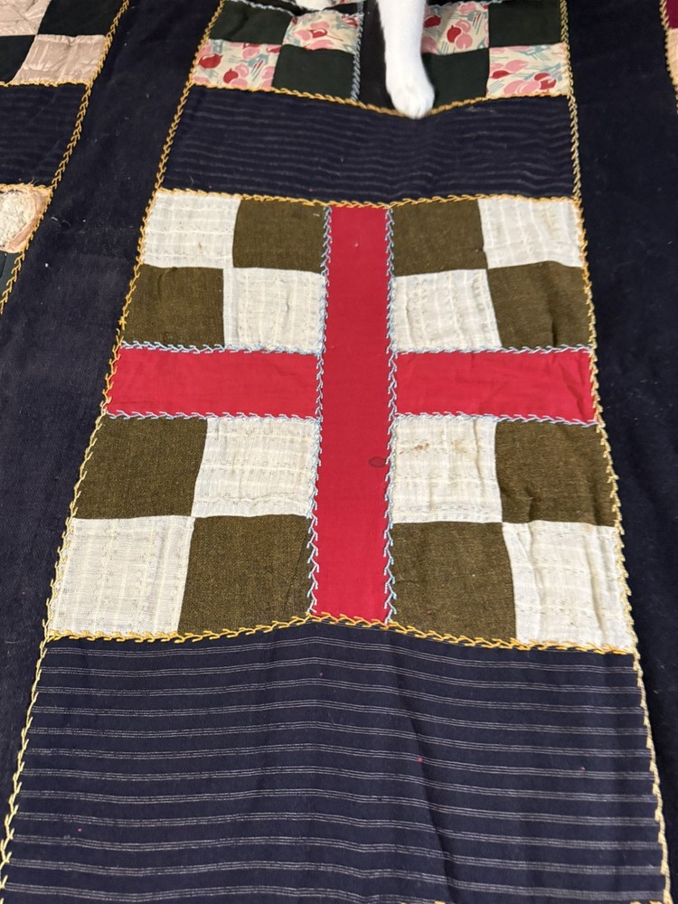Antique Amish Patchwork Quilt Lancaster, PA 74 X 72